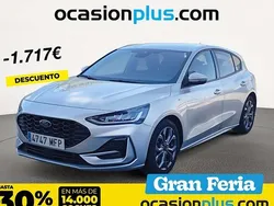 Plateado Usado 2023 Ford Focus ST-Line Utilitario | 16.900 € (Buen precio)
