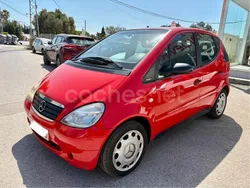 Rojo Usado 2001 Mercedes A170 Classic Monovolumen | 3700 € (Precio justo)