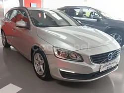 Gris / plata Usado 2016 Volvo V60 Momentum Familiar | 11.700 € (Super precio)
