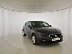 Gris/plata Usado 2024 Seat Leon Style | 20.990 € (Precio justo)