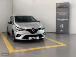 Gris Usado 2023 Renault Clio V Techno Berlina | 18.500 € (Un poco caro)