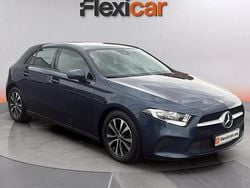 Azul Usado 2022 Mercedes A180 Berlina | 20.260 € (Super precio)
