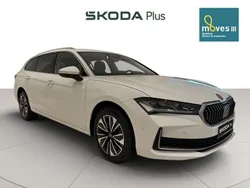 Blanco Nuevo 2025 Skoda Superb Selection Familiar | 42.300 €