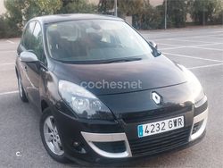 Negro Usado 2010 Renault Scénic III Dynamique Monovolumen | 5100 € (Precio justo)