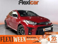 Rojo Usado 2022 Toyota Yaris Utilitario | 37.690 € (Un poco caro)