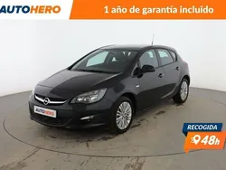 Negro Usado 2015 Opel Astra Selective Berlina | 9299 € (Precio justo)