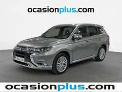 Gris Usado 2019 Mitsubishi Outlander SUV | 23.537 € (Un poco caro)