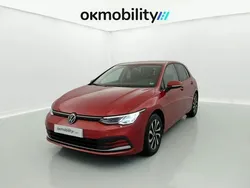 Kings red metallic Usado 2021 VW Golf VIII Active | 18.720 € (Super precio)