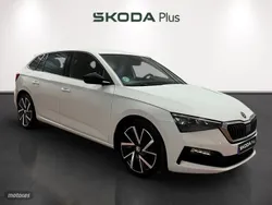 Blanco Usado 2021 Skoda Scala Sport Utilitario | 18.940 € (Un poco caro)