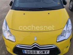 Amarillo Usado 2010 Citroën DS3 Berlina | 8000 € (Un poco caro)