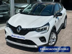 Blanco Usado 2023 Renault Captur Equilibre SUV | 17.990 € (Precio justo)