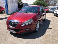 Granate Usado 2010 Lancia Delta Berlina | 4900 € (Precio justo)