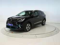 Negro Usado 2020 Kia e-Niro 2 SUV | 22.900 € (Precio justo)