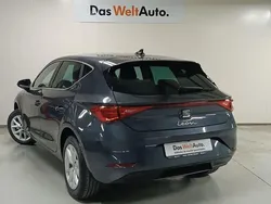 Gris plata Nuevo 2025 Seat Leon Style | 24.960 € (Precio justo)