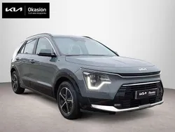 Plateado Usado 2022 Kia Niro SUV | 22.890 € (Caro)