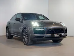 Gris / plata Usado 2022 Porsche Cayenne SUV | 85.250 € (Precio justo)