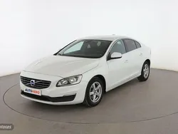 Blanco Usado 2015 Volvo S60 Momentum Berlina | 12.099 € (Precio justo)