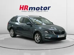 Gris Usado 2017 Skoda Octavia Ambition Familiar | 13.840 € (Un poco caro)