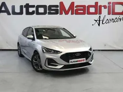 Plateado Usado 2022 Ford Focus ST-Line Berlina | 16.490 € (Buen precio)