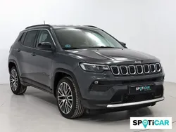 Gris Usado 2022 Jeep Compass Limited SUV | 22.990 € (Precio justo)