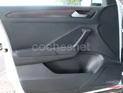 Blanco Usado 2019 VW T-Roc Sportline SUV | 22.950 € (Caro)