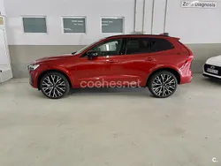 Rojo Usado 2021 Volvo XC60 R-Design SUV | 44.995 €