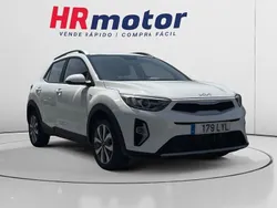 Blanco Usado 2022 Kia Stonic SUV | 15.350 € (Precio justo)