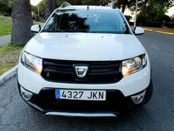 Usado 2015 Dacia Sandero Prestige Utilitario | 7800 € (Precio justo)