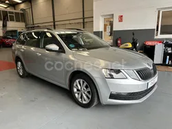 Gris / plata Usado 2017 Skoda Octavia Style Familiar | 10.900 € (Precio justo)