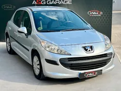 Gris / plata Usado 2007 Peugeot 207 Berlina | 3990 € (Precio justo)