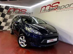 Usado 2011 Ford Fiesta Trend Utilitario | 7900 €