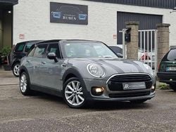 Gris / plata Usado 2018 Mini Cooper D Clubman Familiar | 11.990 € (Precio justo)