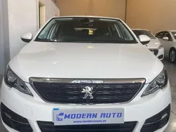 Blanco Usado 2021 Peugeot 308 Allure Utilitario | 9499 € (Precio justo)