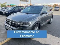 Gris / plata Usado 2022 VW T-Roc Life SUV | 21.900 € (Precio justo)