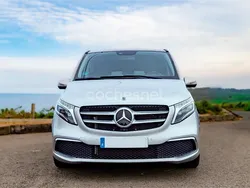 Gris / plata Usado 2022 Mercedes V220 Avantgarde Monovolumen | 55.000 € (Un poco caro)