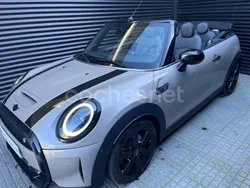 Gris / plata Usado 2024 Mini Cooper S Cabriolet Descapotable | 33.990 €