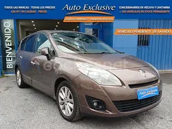 Beige Usado 2009 Renault Grand Scénic III Privilege Monovolumen | 7490 € (Precio justo)