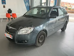Gris / plata Usado 2008 Skoda Fabia Familiar | 4499 € (Caro)