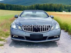 Gris / plata Usado 2010 Mercedes E250 Elegance Descapotable | 15.000 € (Precio justo)