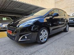 Negro Usado 2014 Peugeot 5008 Allure Monovolumen | 6900 € (Precio justo)
