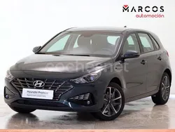 Azul Usado 2024 Hyundai i30 Berlina | 19.900 € (Precio justo)