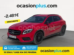 Rojo Usado 2020 Mercedes GLA180 SUV | 27.300 € (Un poco caro)