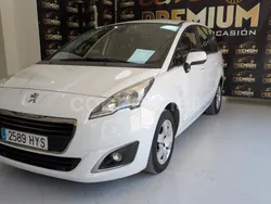 Blanco Usado 2014 Peugeot 5008 Active Monovolumen | 8499 € (Precio justo)