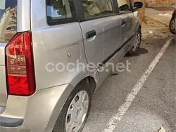 Gris / plata Usado 2005 Fiat Idea Active Monovolumen | 3250 €