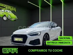 Blanco Usado 2023 Audi A5 Sportback Ambiente Berlina | 42.999 € (Un poco caro)