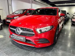 Rojo Usado 2019 Mercedes A180 Berlina | 22.990 € (Caro)