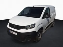 Blanco Usado 2022 Peugeot Partner Monovolumen | 15.500 €