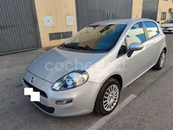 Gris / plata Usado 2013 Fiat Punto Lounge Utilitario | 6995 € (Un poco caro)