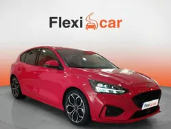 Rojo Usado 2021 Ford Focus ST-Line Berlina | 15.490 € (Super precio)