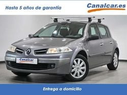 Gris Usado 2004 Renault Mégane II Dynamique Utilitario | 3671 € (Precio justo)